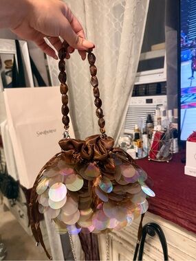 Brown Sequin Shell Drawstring Women's Bag
